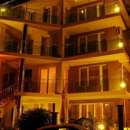 Hotel Venis 3*
